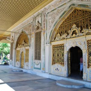 Topkapi Palace Tour and Grand Bazaar